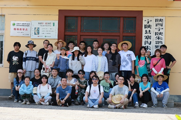 180807806afb40a1a265c461d4dde085.jpg 3.jpg